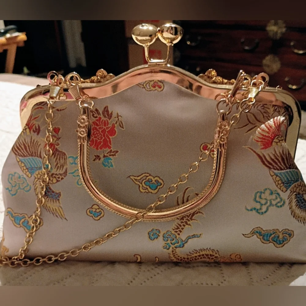 A Touch Of The Far East, Gold and Cream Satin Evening Bag - Picture 1 of 6